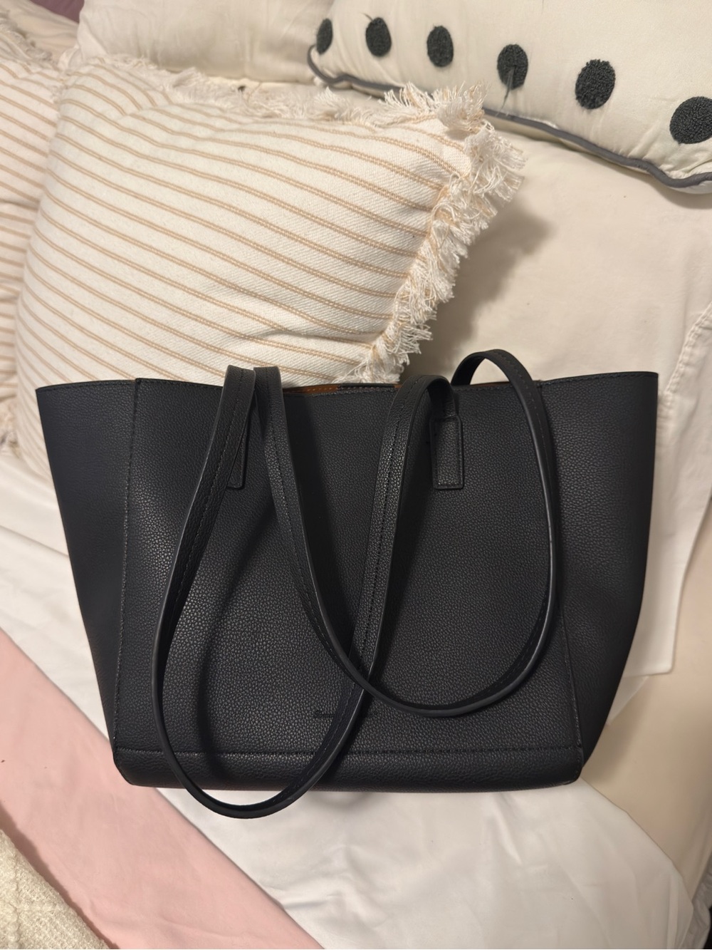 Tommy Bahama Classic Black Women's Tote Bag
